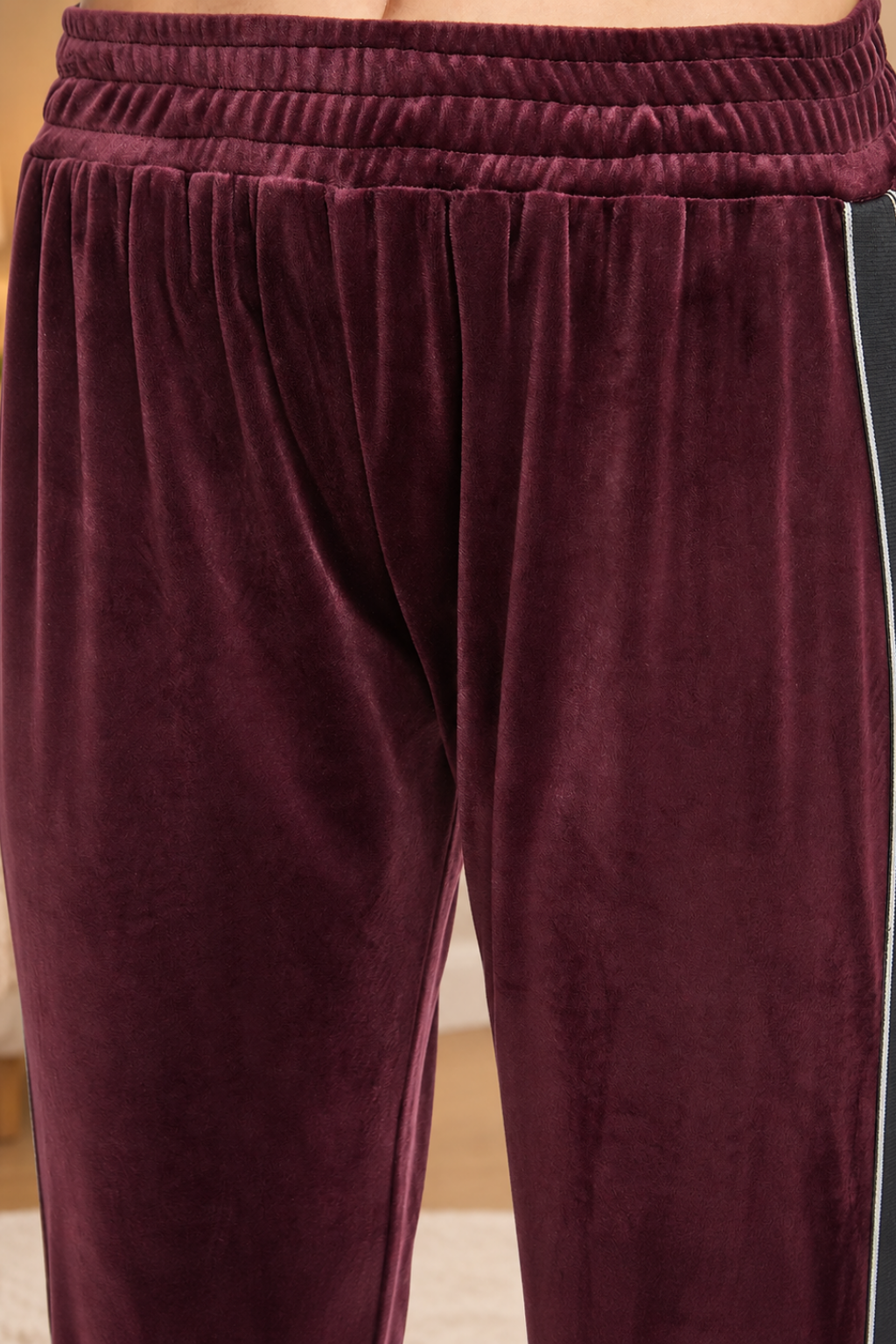 Women Winter Night suit Full Sleeve Top and Short Pajama Pants Regular Fit