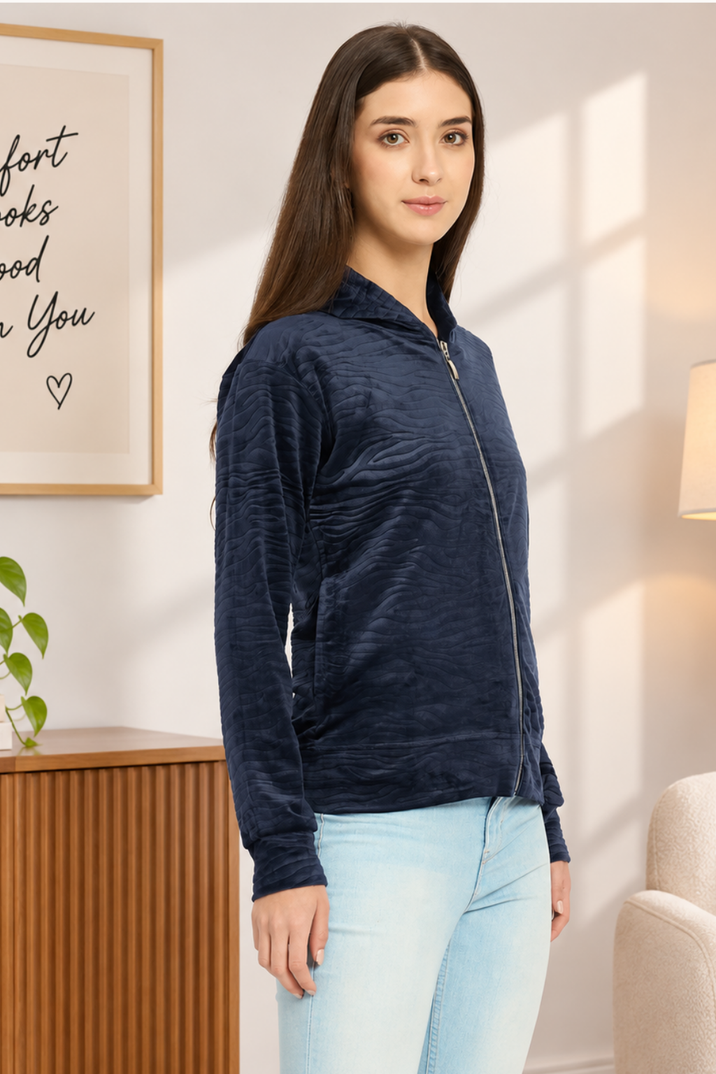 Women’s Whale Textured Zip-Up Hooded Sweatshirt