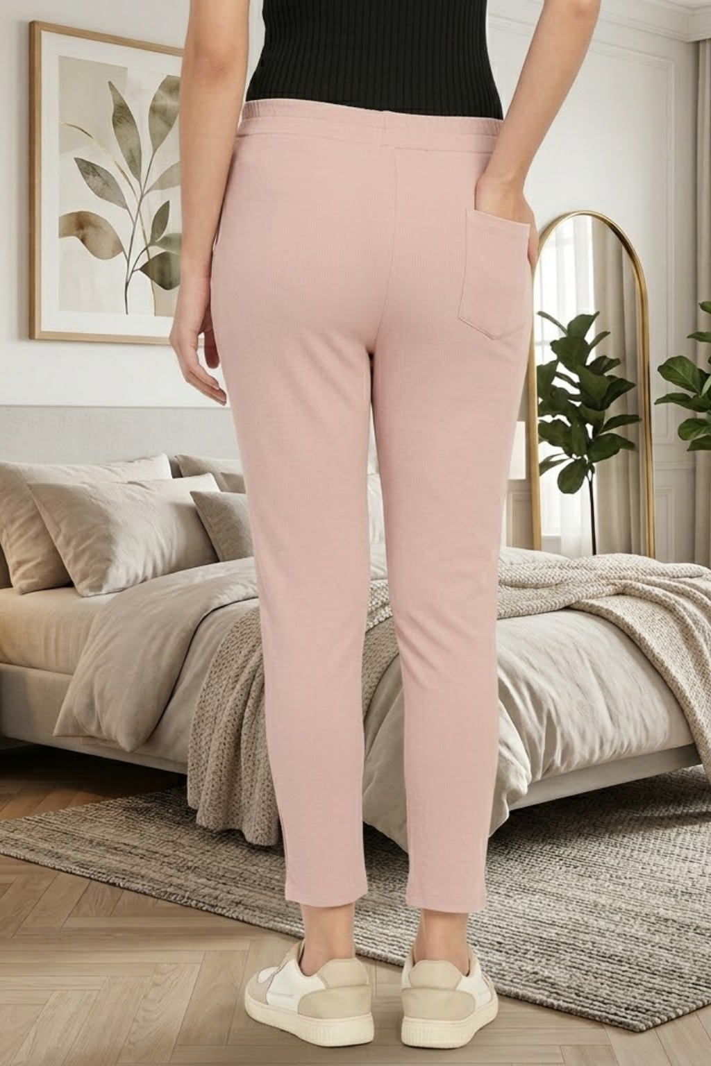 Women Narrow Pant, Peach