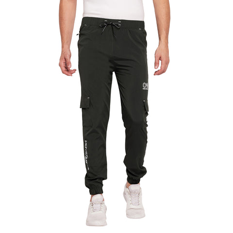 Men Tapered Fit Cargo Joggers