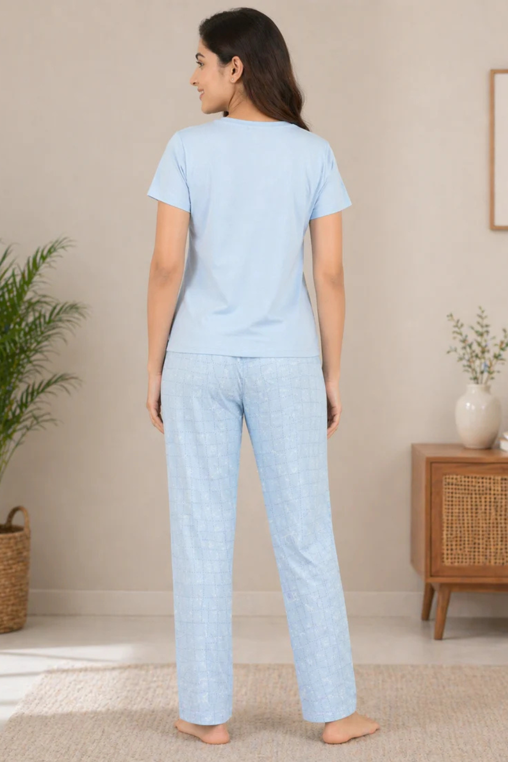 Women Night Suit Set – Soft Printed Sleepwear with Half Sleeves & Full Length Pyjama