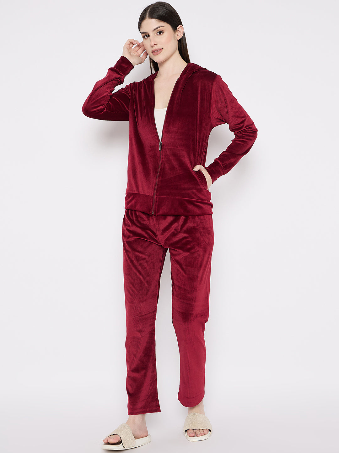Women's Winter Full Sleeve Top and Pajama Pants Regular Fit Night Suit –  Camey Shop