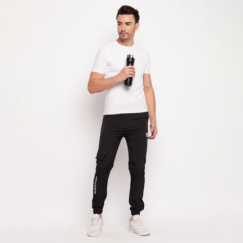 Men Tapered Fit Cargo Joggers