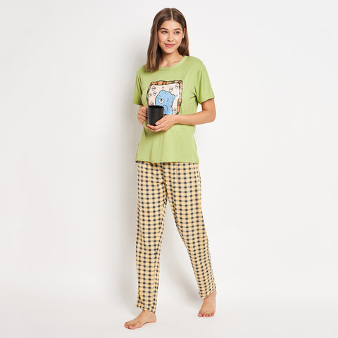 Women Half Sleeve Printed Nightsuit