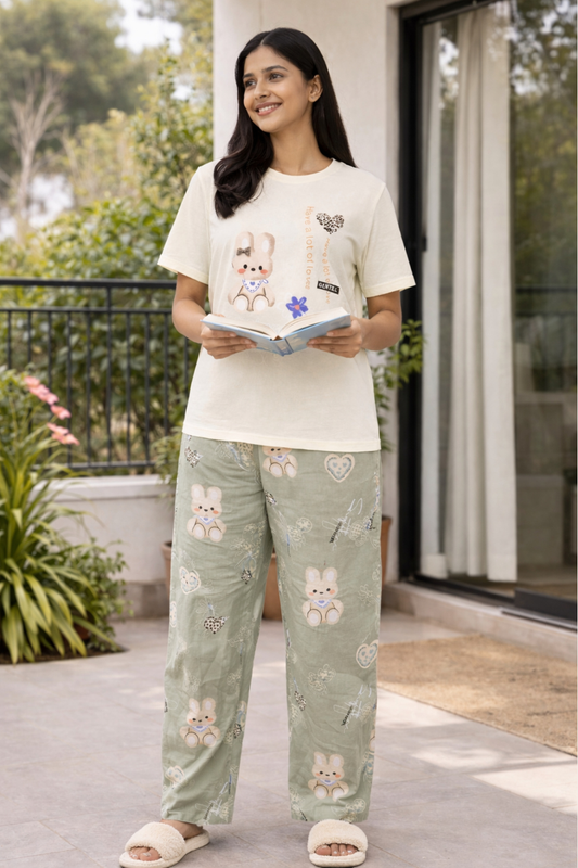 Women Night Suit Set – Soft Printed Sleepwear with Half Sleeves & Full Length Pyjama