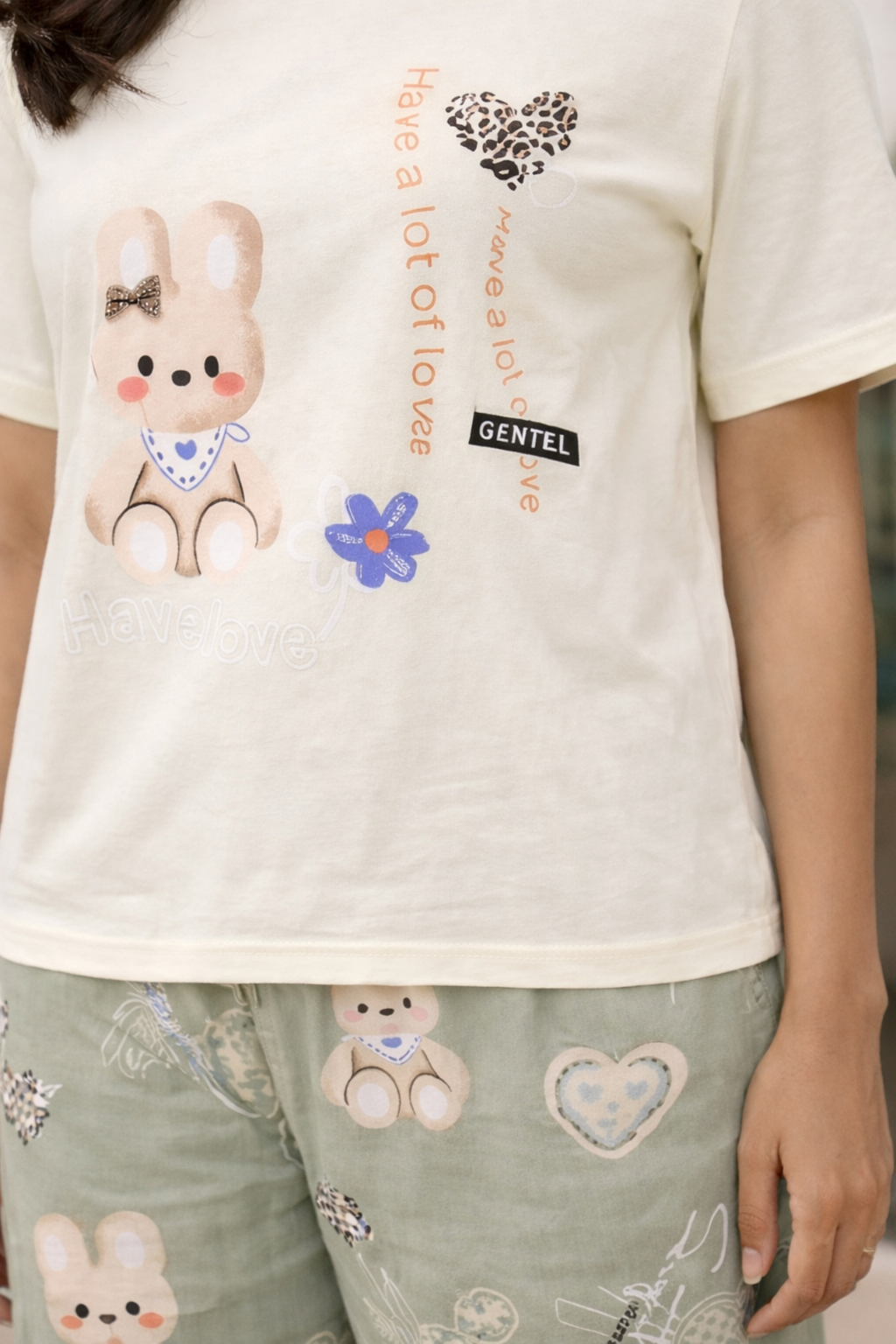 Women  Night Suit Set – Soft Printed Sleepwear with Half Sleeves & Full Length Pyjama