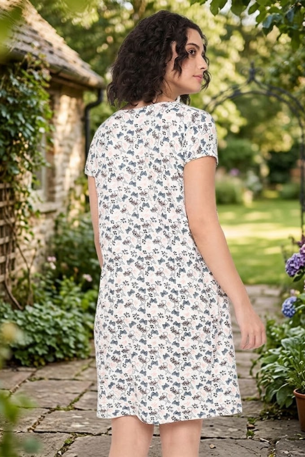 Camey Nighty Online – Fashionable Women's Night Sets | Women's Printed Nightgown, Short Sleeve Sleep Dress, Short Length, Short Nighty, White Grey