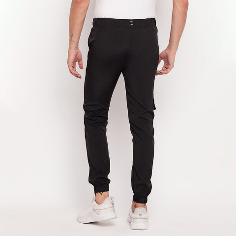 Men Tapered Fit Cargo Joggers