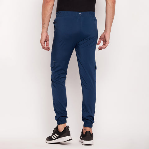 Men Tapered Fit Cargo Joggers