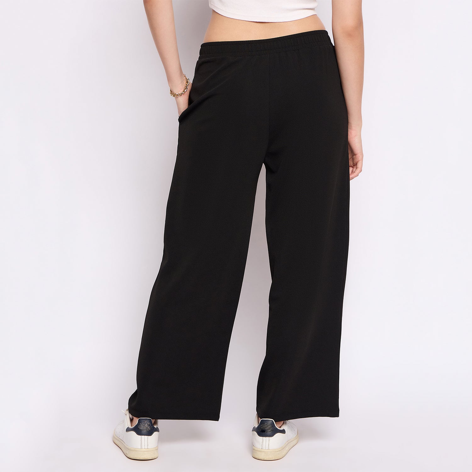 Women's Palazzo Pants with Pockets, Wide Leg, Ribbed Pattern, Elastic Waistband, Black