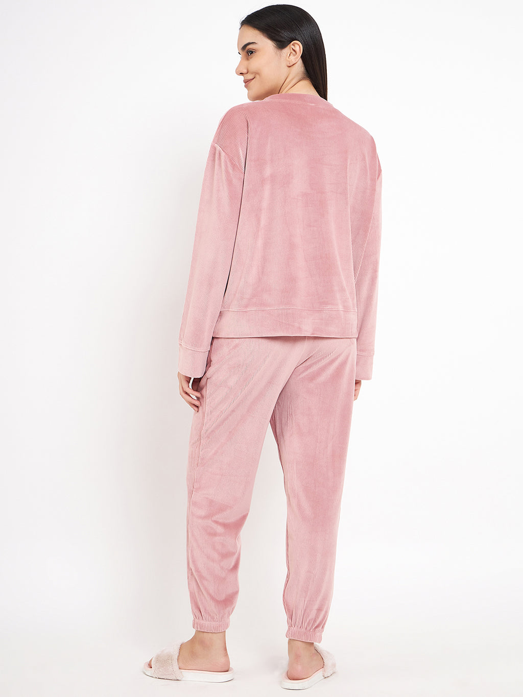 Women's Winter Full Sleeve Top and Jogger With 2 side pockets