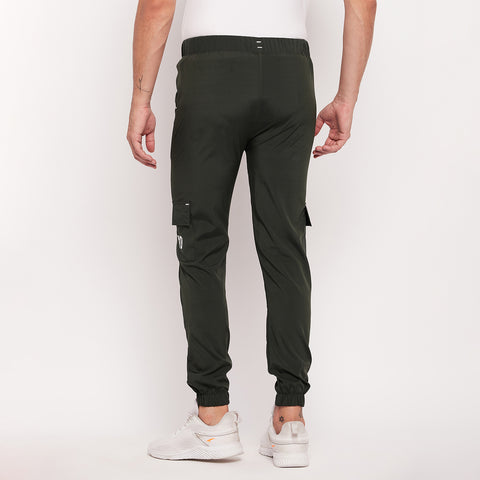 Men Tapered Fit Cargo Joggers