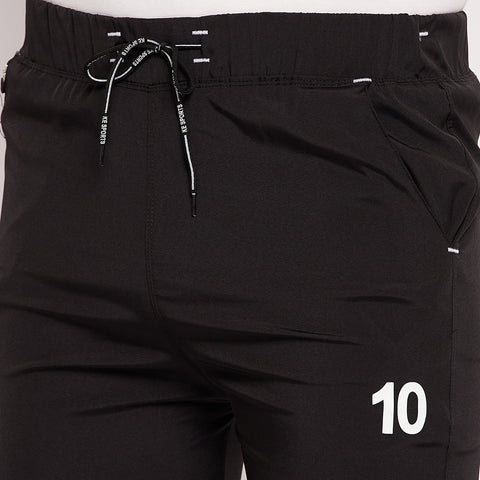 Men Tapered Fit Cargo Joggers