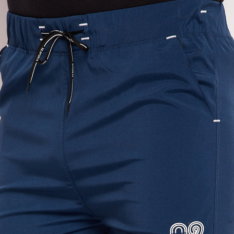 Men Tapered Fit Cargo Joggers