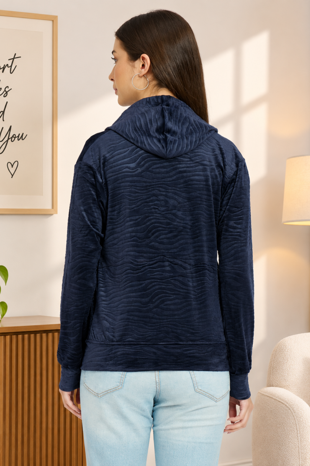Women’s Whale Textured Zip-Up Hooded Sweatshirt